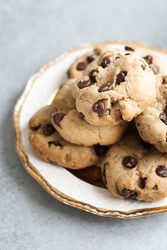 Soft Chocolate Chip Cookies-7