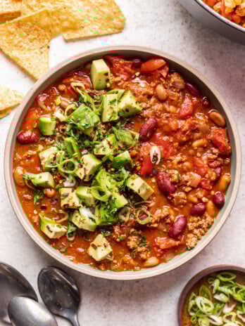 ground beef chili with avocado and green onions