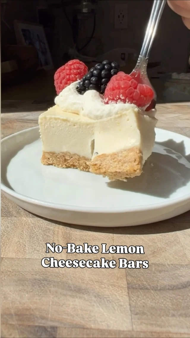 Make these before summer ends. Comment LEMON and I’ll send you the recipe. 🍋